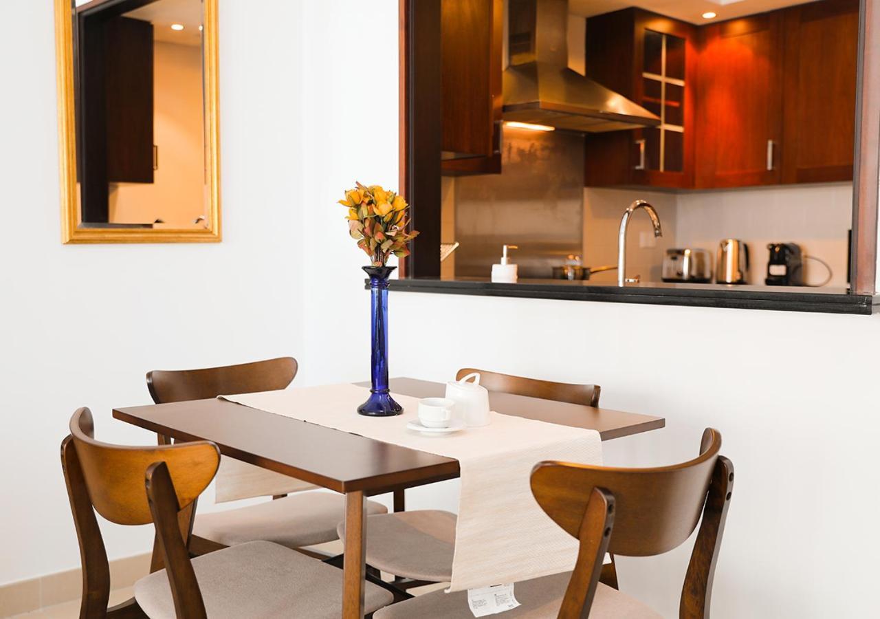 Nasma Luxury Stays - Fancy Apartment With Balcony Near Burj Khalifa Dubai Ngoại thất bức ảnh