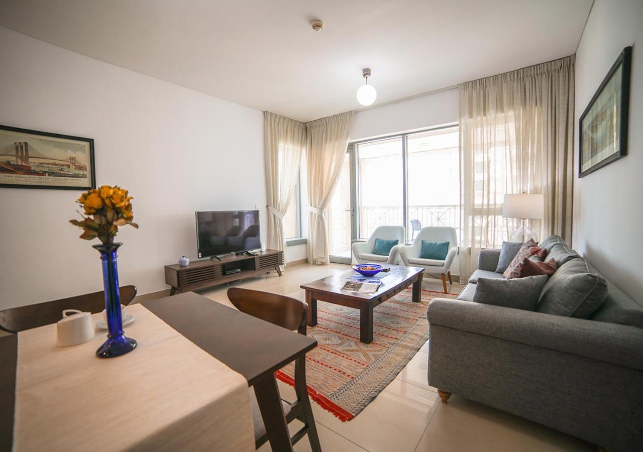 Nasma Luxury Stays - Fancy Apartment With Balcony Near Burj Khalifa Dubai Ngoại thất bức ảnh