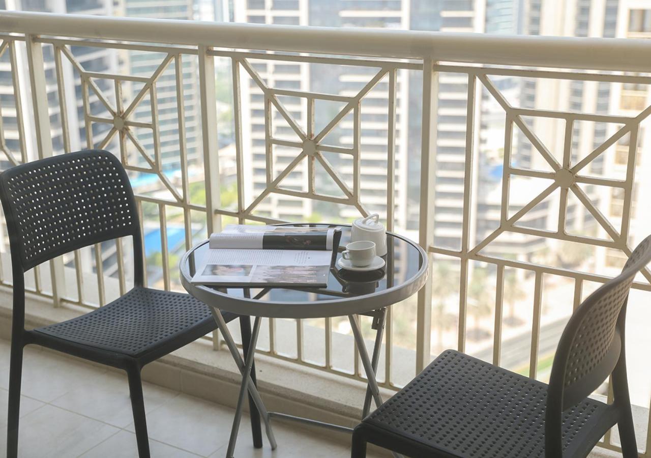 Nasma Luxury Stays - Fancy Apartment With Balcony Near Burj Khalifa Dubai Ngoại thất bức ảnh