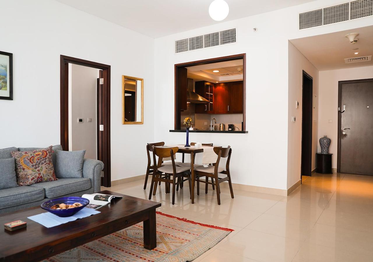 Nasma Luxury Stays - Fancy Apartment With Balcony Near Burj Khalifa Dubai Ngoại thất bức ảnh
