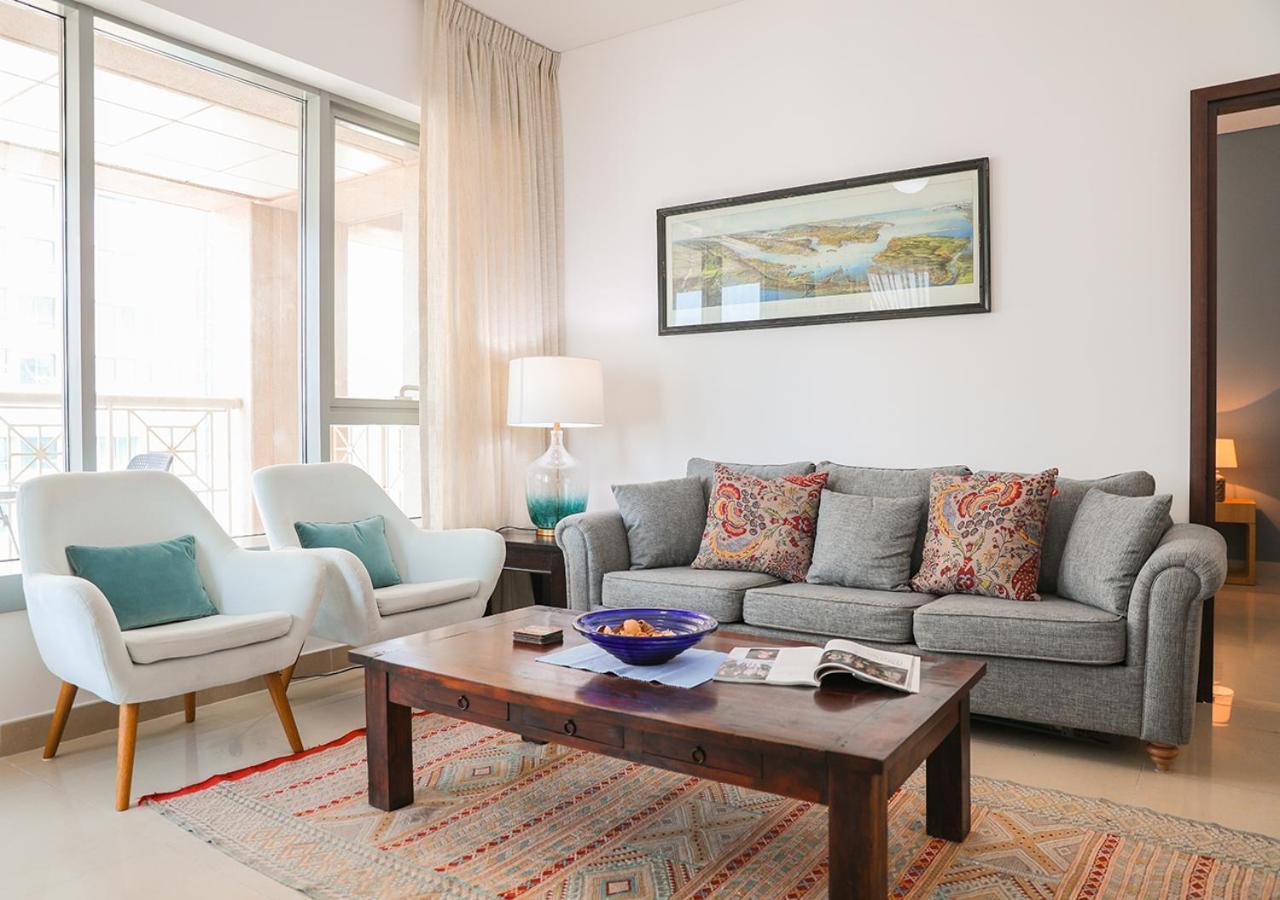 Nasma Luxury Stays - Fancy Apartment With Balcony Near Burj Khalifa Dubai Ngoại thất bức ảnh