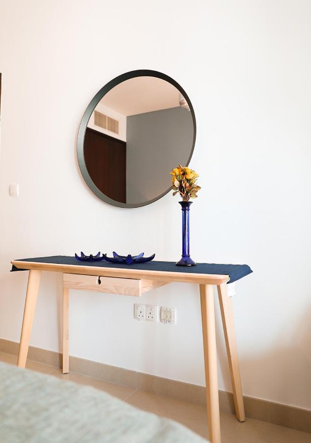 Nasma Luxury Stays - Fancy Apartment With Balcony Near Burj Khalifa Dubai Ngoại thất bức ảnh