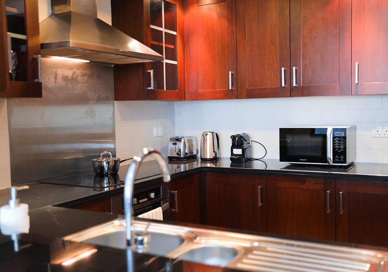 Nasma Luxury Stays - Fancy Apartment With Balcony Near Burj Khalifa Dubai Ngoại thất bức ảnh