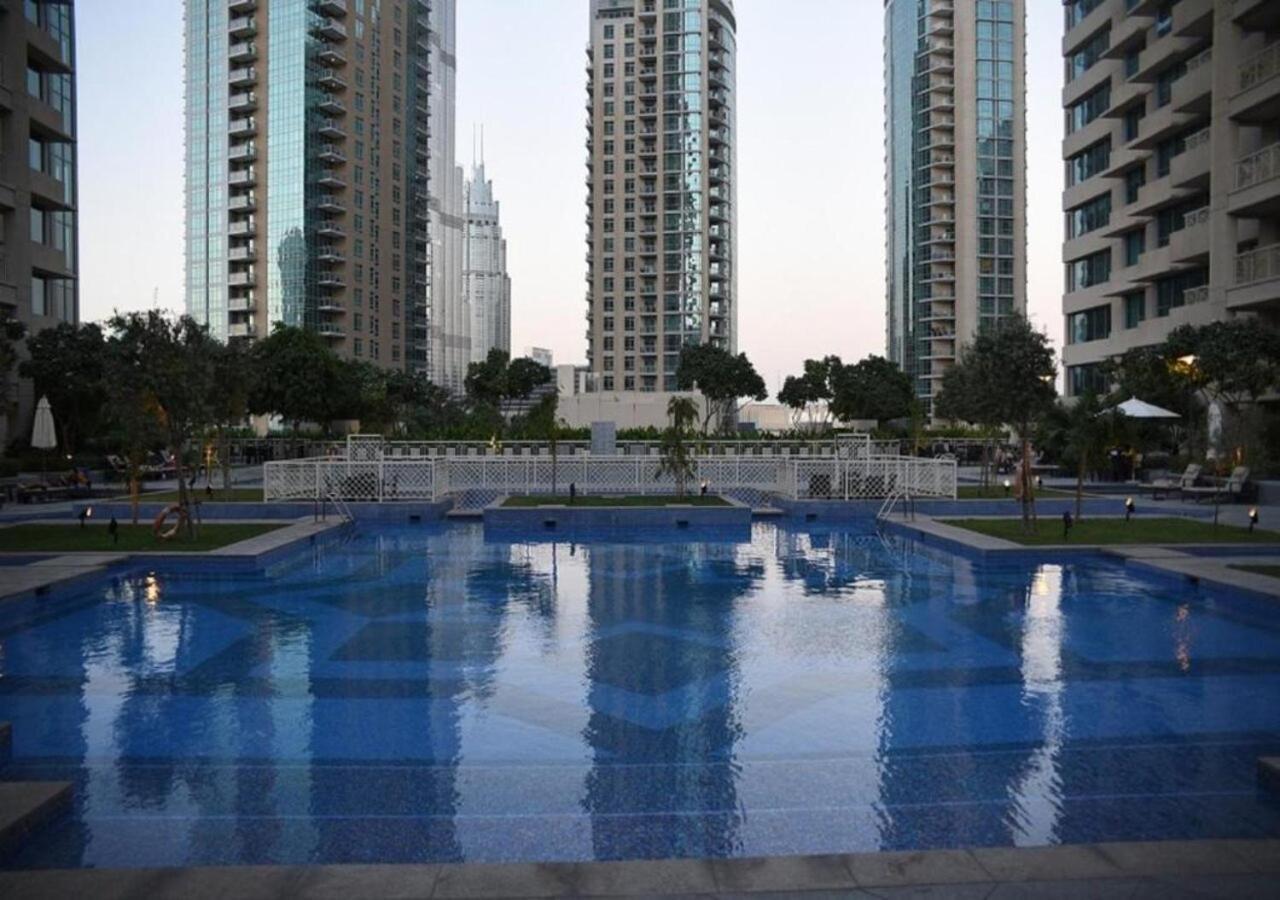 Nasma Luxury Stays - Fancy Apartment With Balcony Near Burj Khalifa Dubai Ngoại thất bức ảnh